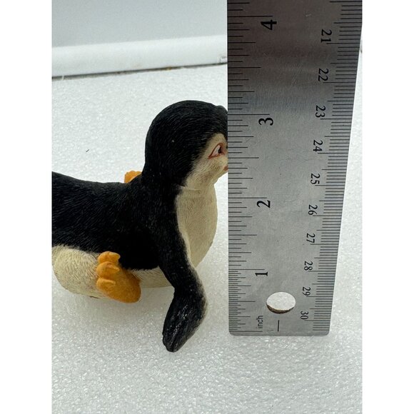 Pacific Giftware Happy Penguin Figurine - Picture 8 of 9
